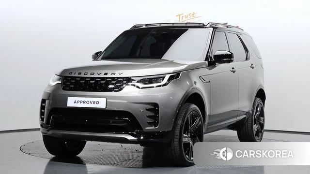 Land Rover Discovery 5 2025 Серый из Кореи