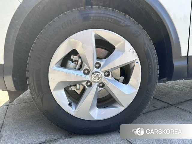 Nissan Qashqai 2023 Белый из Китая