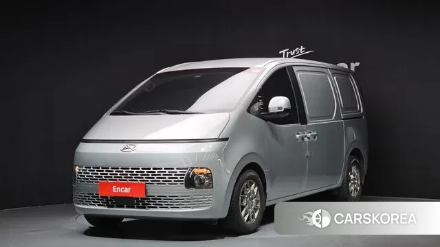 Hyundai Staria 2021 Серебряный из Кореи