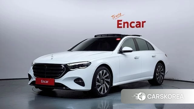 Mercedes-Benz E-Class W214 2025 Белый из Кореи