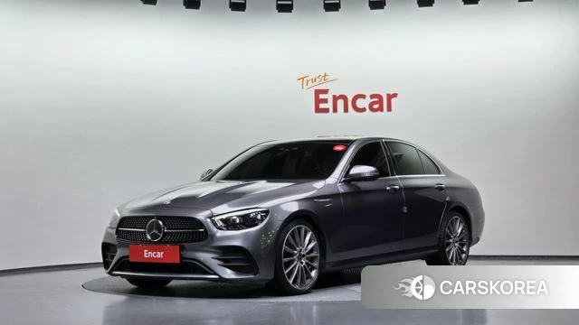 Mercedes-Benz E-Class W213 2022 Серый из Кореи
