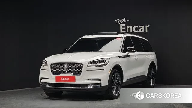 Lincoln Aviator 2nd generation 2021 Белый из Кореи