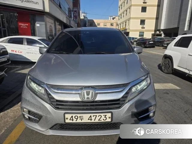 Honda Odyssey 2019 Серебряный из Кореи