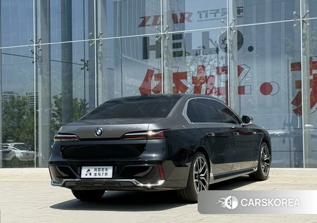 BMW 7 series 2024 Черный из Китая