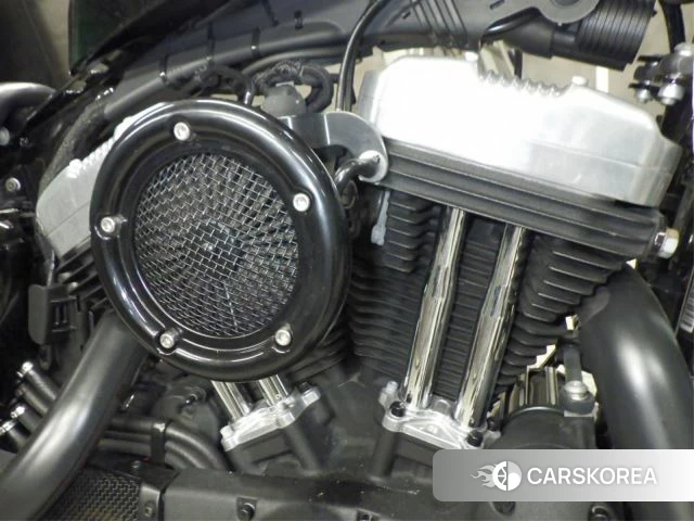 Engine photo
