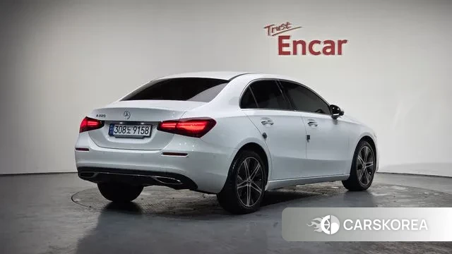 Mercedes-Benz A-Class W177 2024 Белый из Кореи