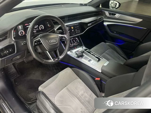 Audi A6L 2023 Черный из Китая