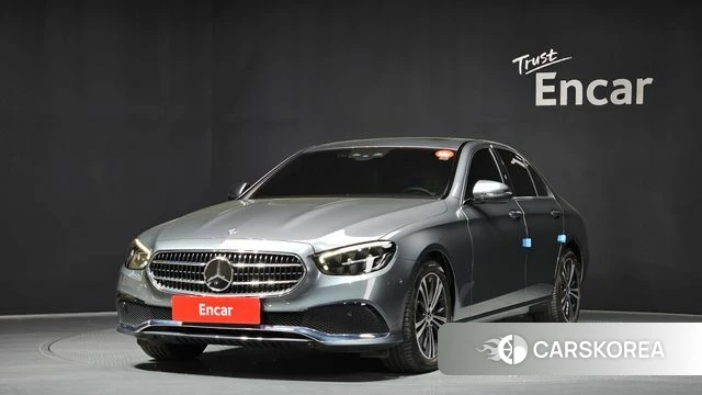 Mercedes-Benz E-Class W213 2021 Серый из Кореи