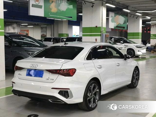 Audi A3 2021 Белый из Китая