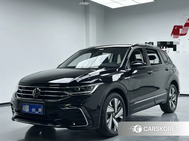 Volkswagen Tiguan L 2023 Черный из Китая