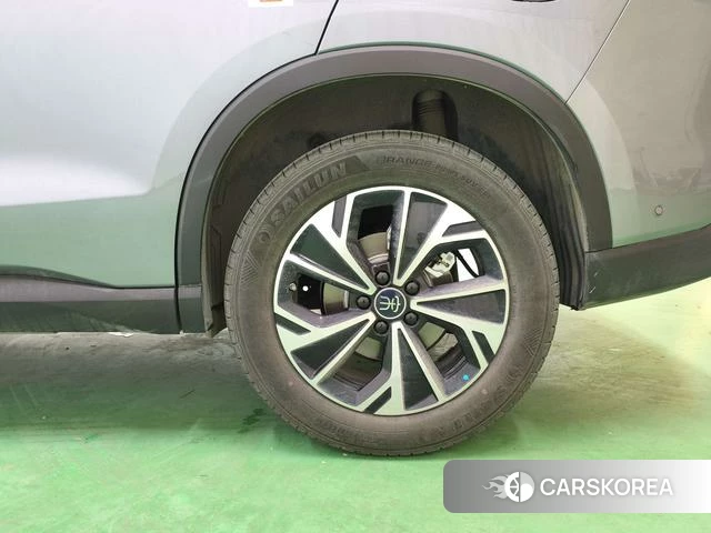 BYD Song Pro DM 2026 Темно-серый из Китая