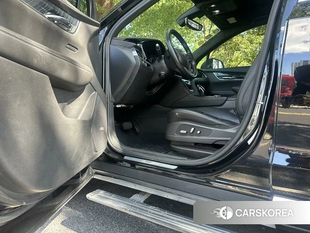 Cadillac XT6 2020 Черный из Китая