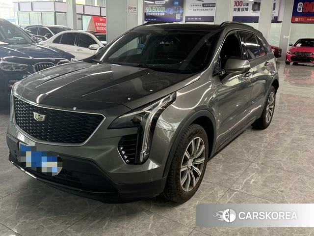 Cadillac XT4 2018 Темно-серый из Китая