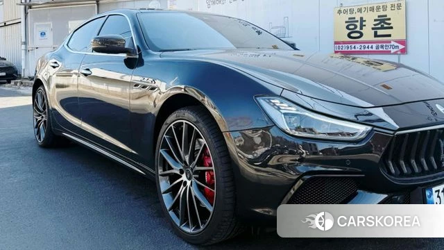 Maserati Ghibli 2019 Черный из Кореи