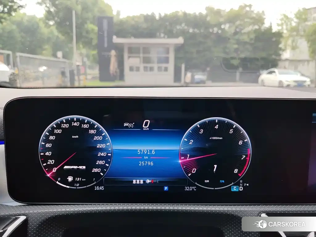 Mercedes-Benz CLA AMG 2024 Silver/gray из Китая
