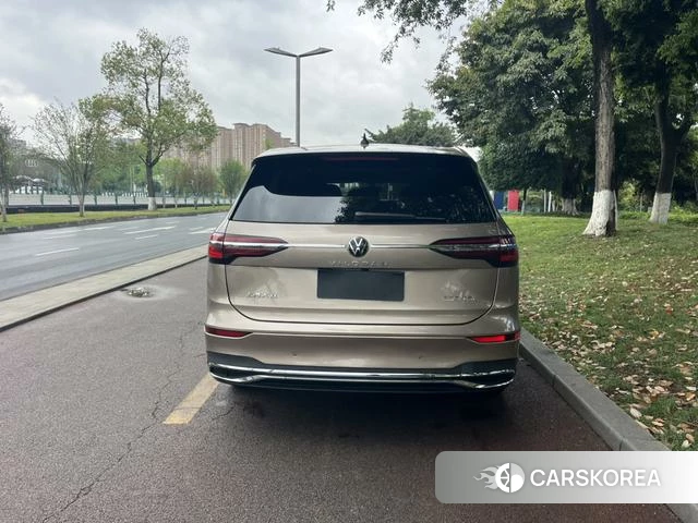 Volkswagen Weiran 2022 Шампань из Китая