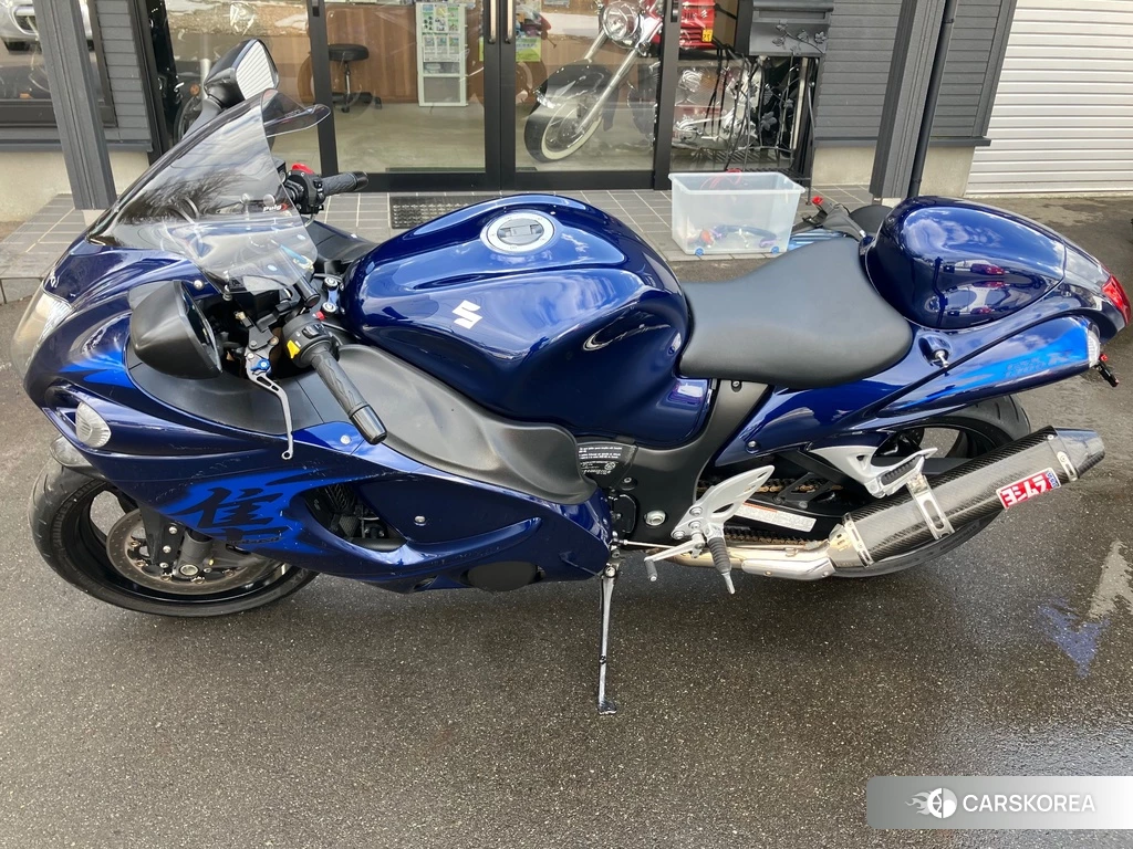 Проданный Suzuki GSX1300R HAYABUSA 2010 из Японии