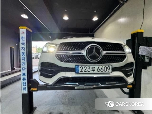 Mercedes-Benz GLE-Class W167 2020 Белый из Кореи