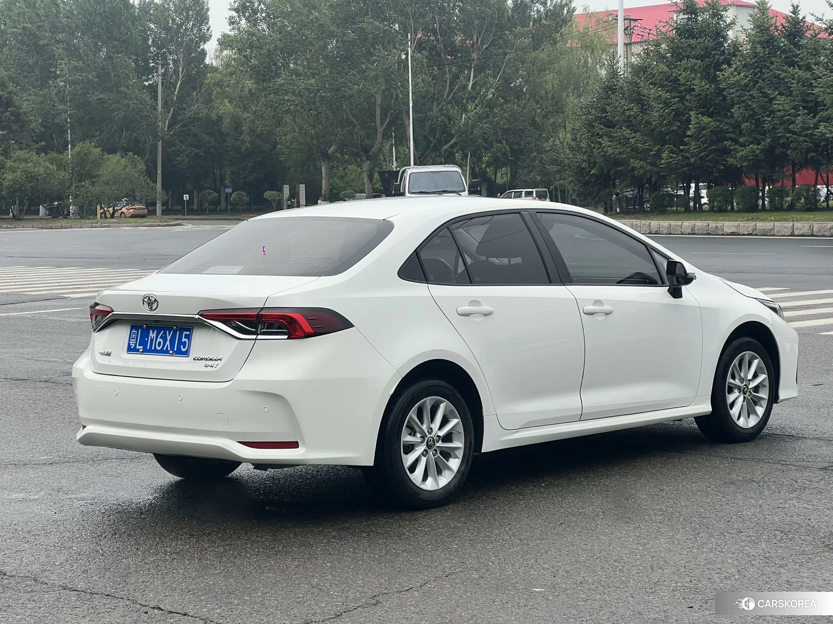 Toyota Corolla 2021 Белый из Китая