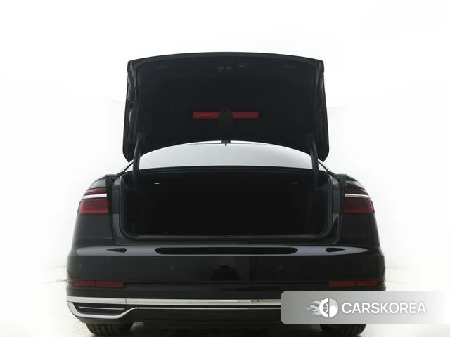 Audi A8 2021 Черный из Китая