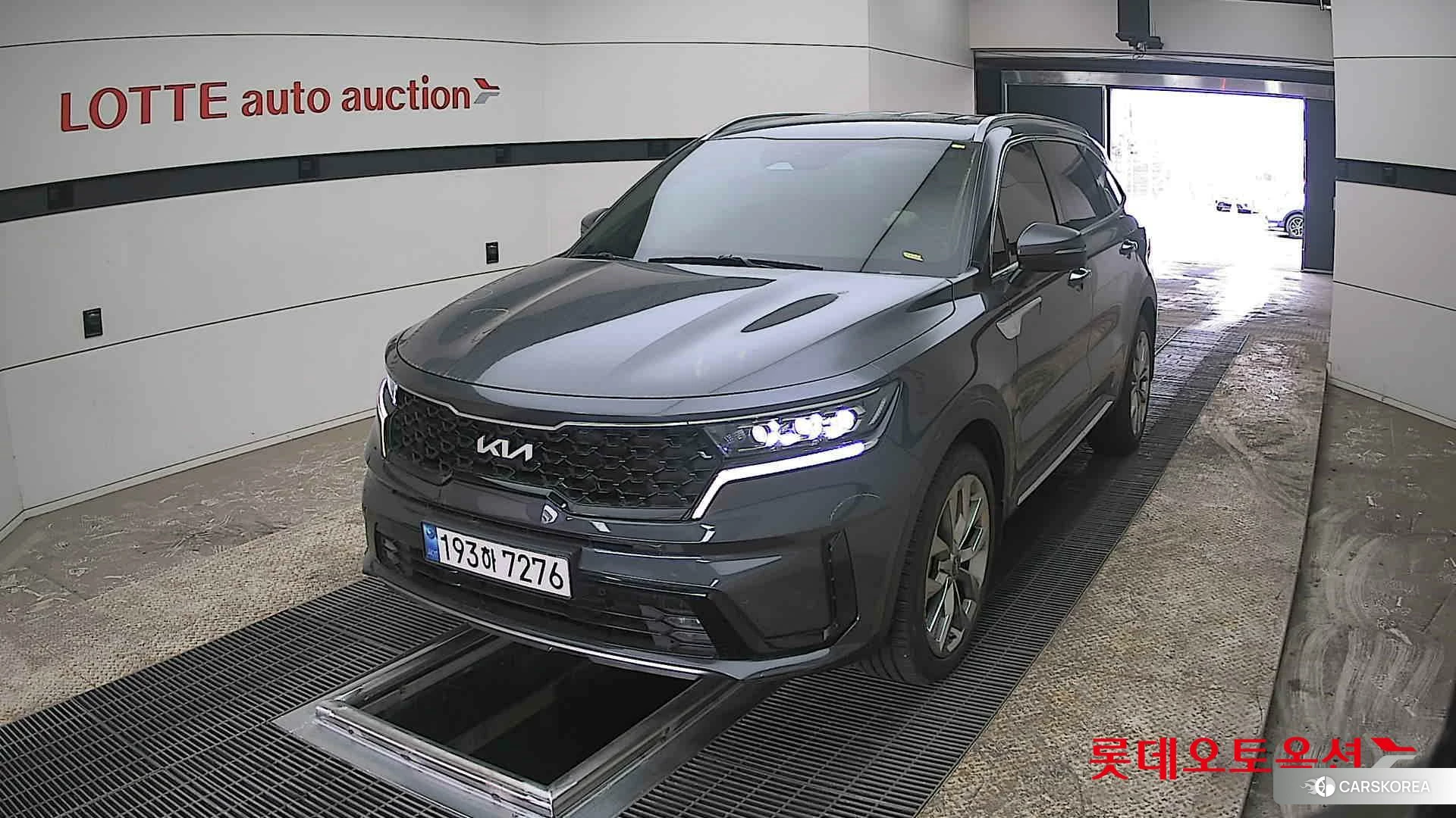 Kia Sorento 2022 Platinium Graphite из Кореи