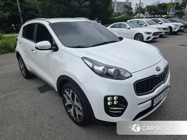Kia Sportage 4th Generation 2018 Белый из Кореи