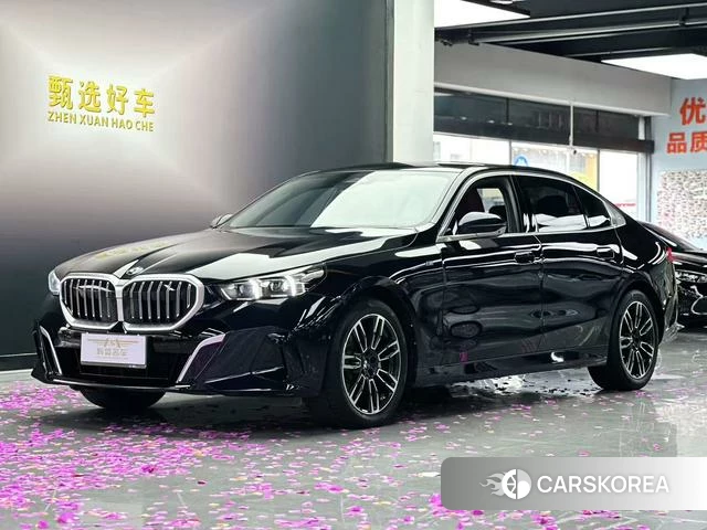BMW 5 series 2025 Черный из Китая