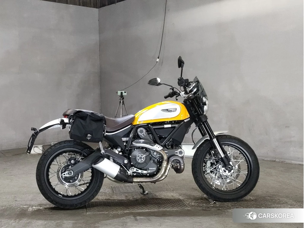 Проданный Ducati SCRAMBLER ICON 2015 из Японии, фото 2