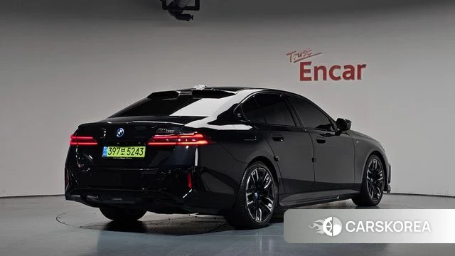 BMW i5 (G60) 2025 Черный из Кореи