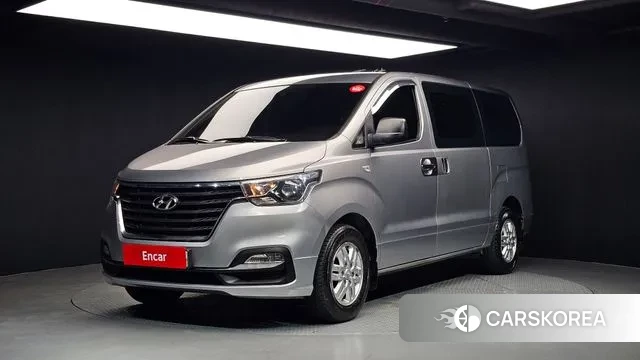 Hyundai The New Grand Starex 2018 Серебристо-серый из Кореи