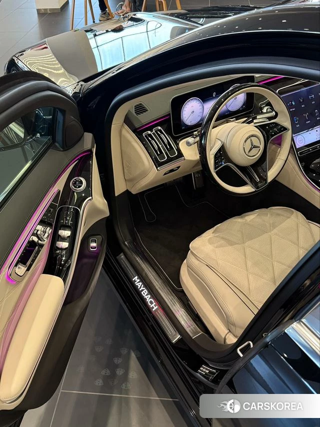 Mercedes-Benz Maybach S-class 2026 Черный из Китая