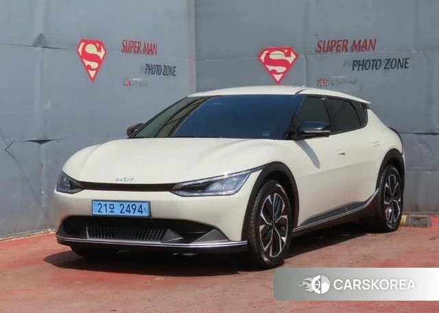 Kia EV6 2023 Белый из Кореи