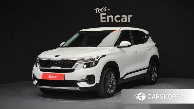 Kia Seltos 2021 Белый из Кореи