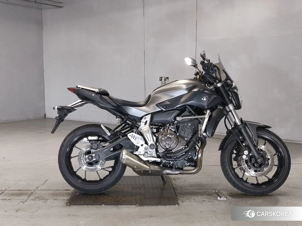 Проданный Yamaha MT-07 id 4170628 из Японии, фото 2