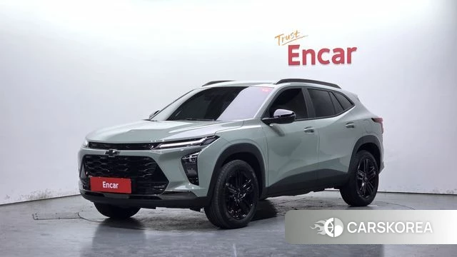 Chevrolet (GM Daewoo) Trax Crossover 2025 Темно-зеленый из Кореи