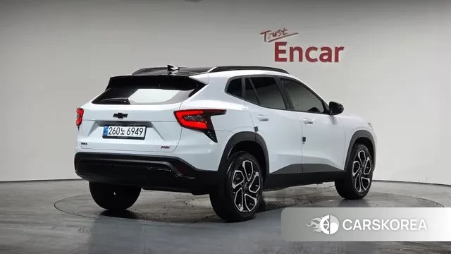 Chevrolet (GM Daewoo) Trax Crossover 2025 Белый из Кореи