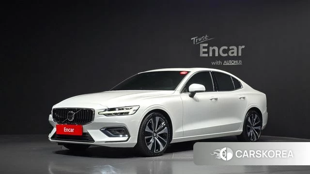 Volvo S60 3rd generation 2023 Белый из Кореи
