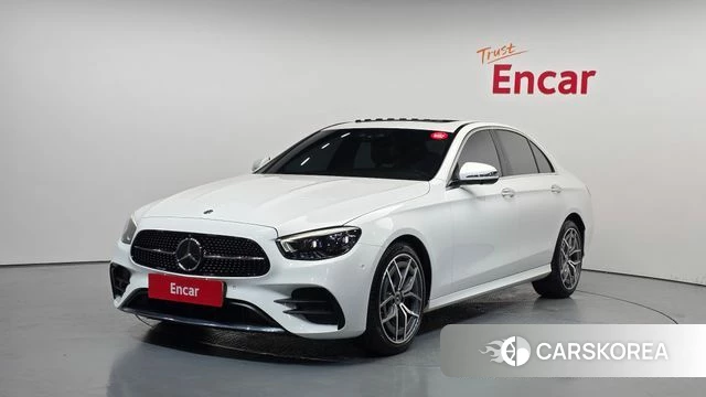 Mercedes-Benz E-Class W213 2020 Белый из Кореи