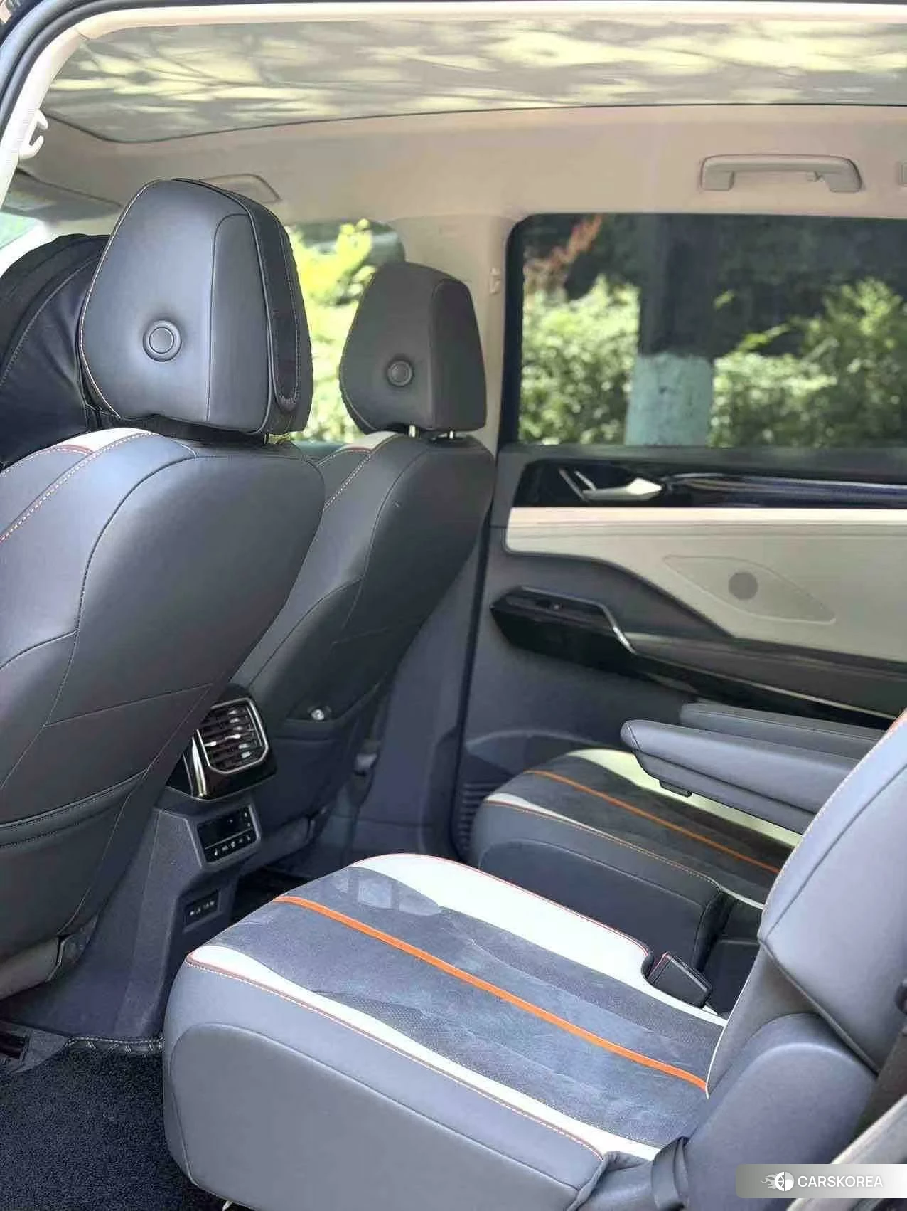 Volkswagen ID.6 CROZZ 2022 Синий из Китая