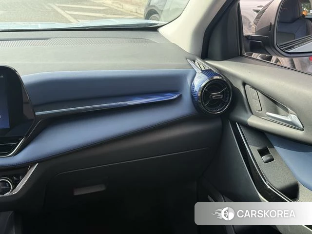 Chevrolet Explorer Plus 2026 Синий из Китая