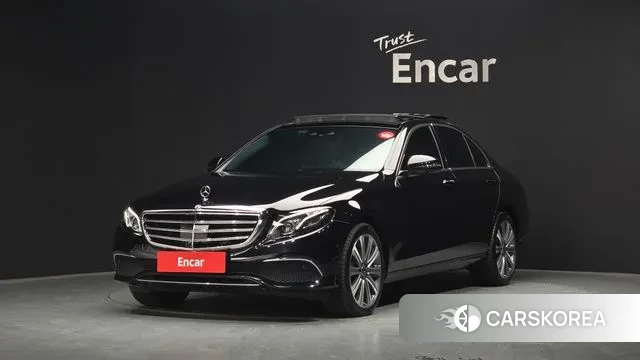 Mercedes-Benz E-Class W213 2019 Черный из Кореи