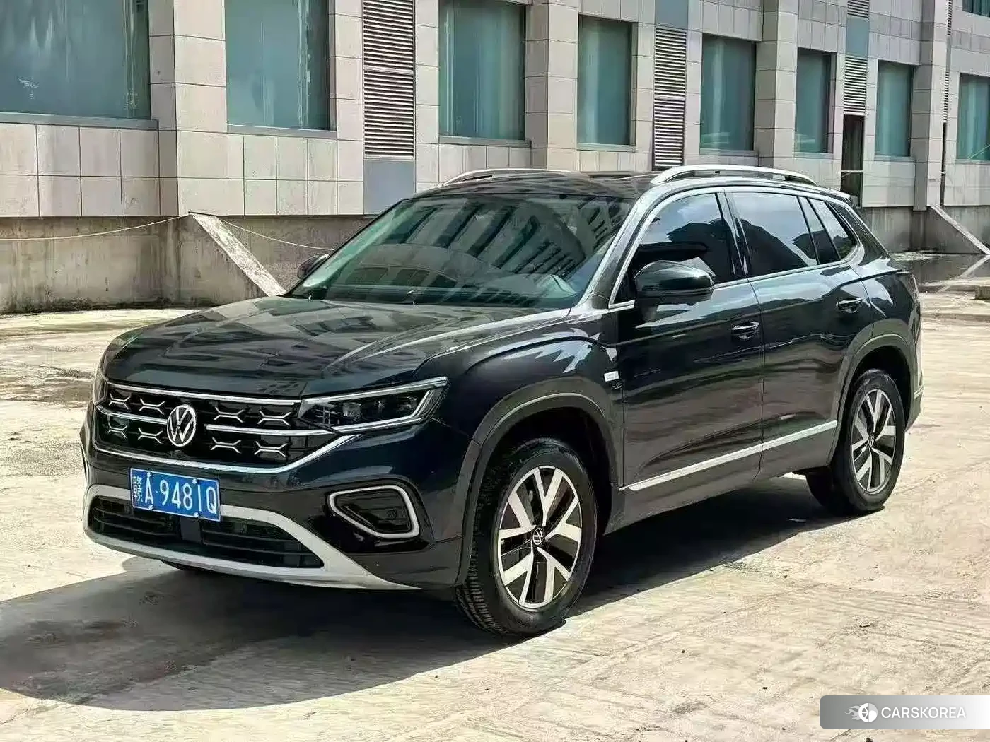 Volkswagen Tayron 2026 Silver/gray из Китая