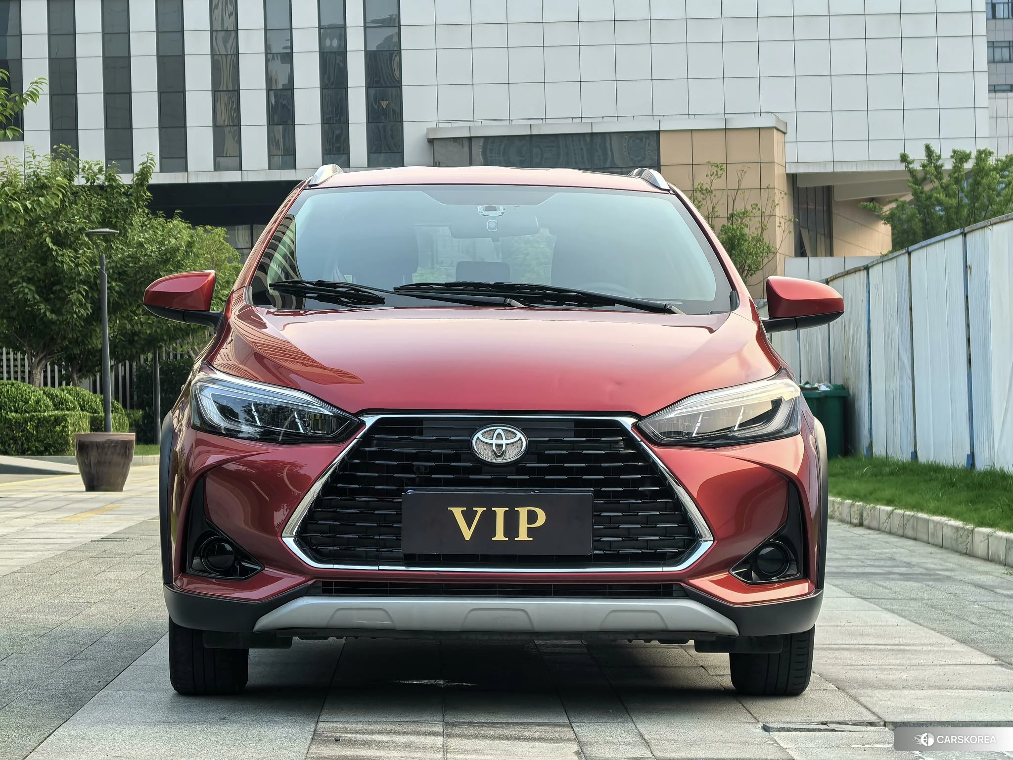 Toyota YARIS L Zhixuan 2021 Красный из Китая