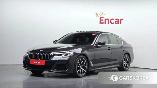 BMW 5 Series (G30) 2022 Серый из Кореи