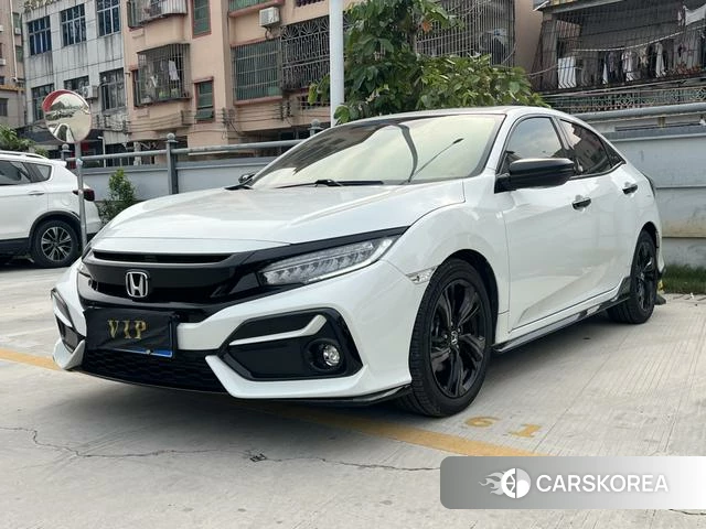 Honda Civic 2021 Белый из Китая