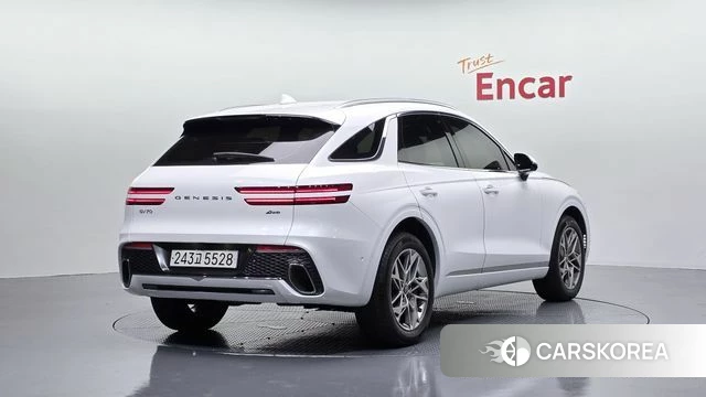 Genesis GV70 2022 Белый из Кореи