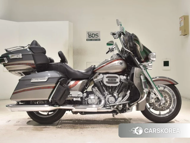 Проданный Harley-Davidson Electra Glide FLHTKSE1800 CVO 2016 из Японии