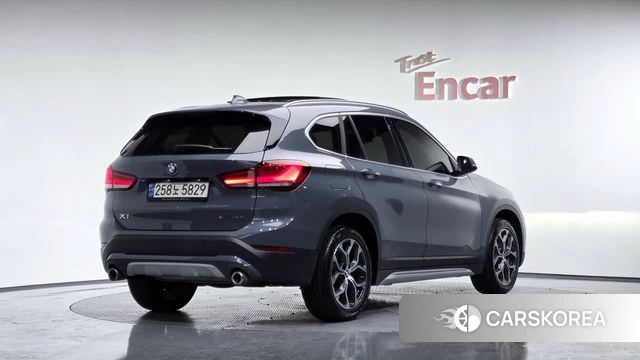 BMW X1 (F48) 2021 Серый из Кореи