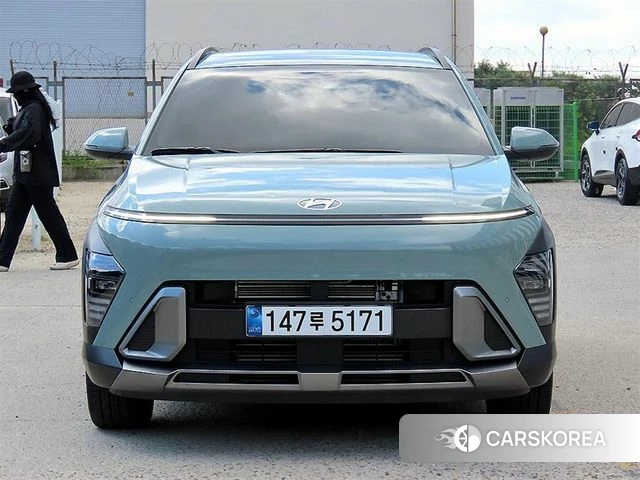 Hyundai Kona (SX2) 2025 Небесно-голубой из Кореи