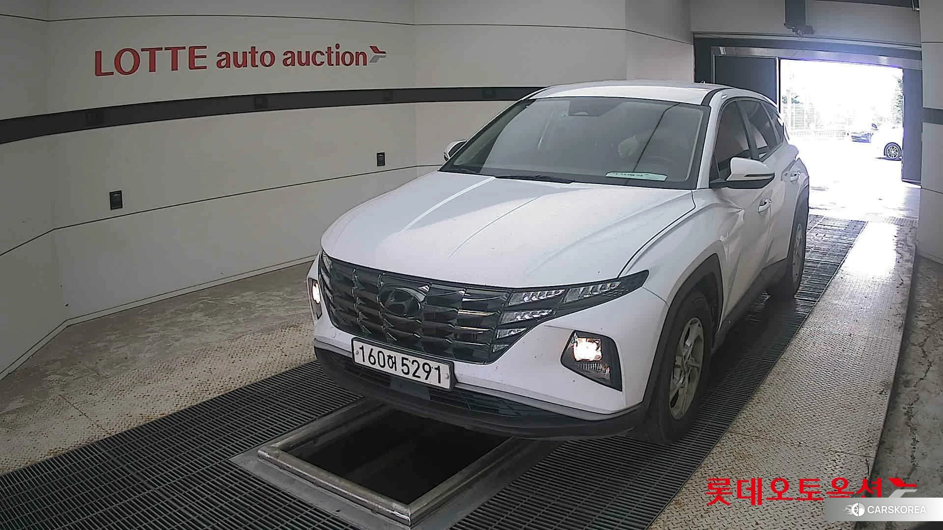 Hyundai Tucson 2021 White Cream из Кореи